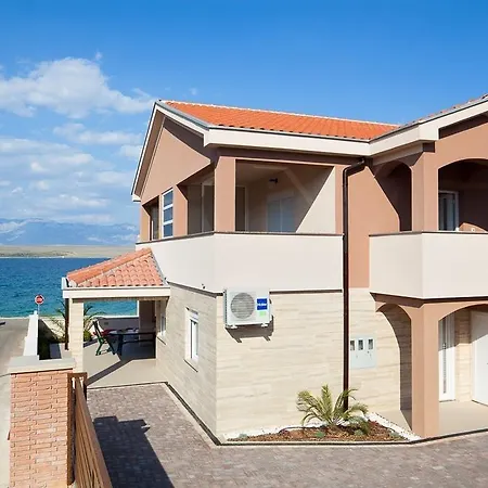 Apartment Vista *