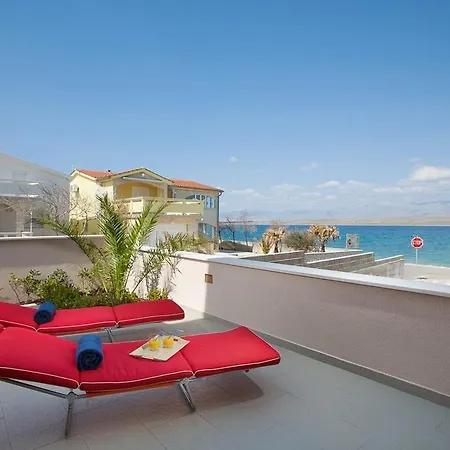 Vista Apartment *